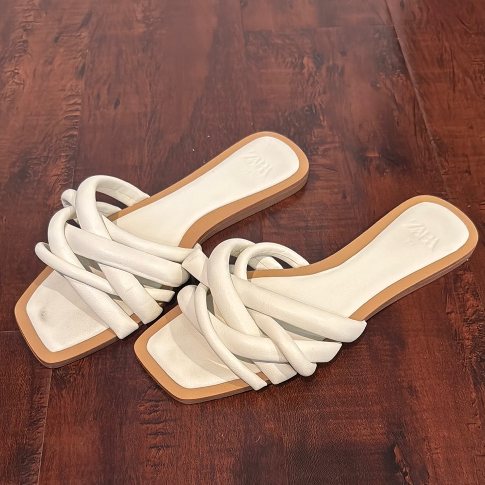 Zara Women's White Slide Sandals